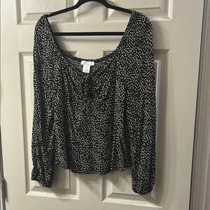 Black and White Patterned Blouse
